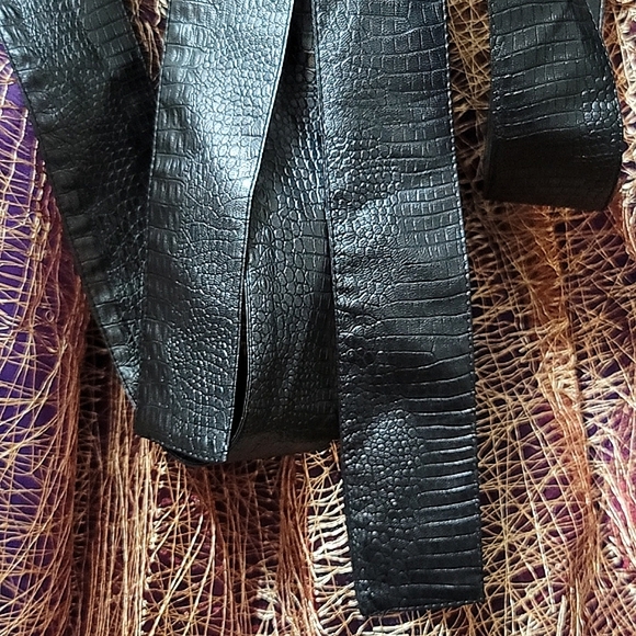 TOV Holy Caged Net Skirt - Picture 9 of 12